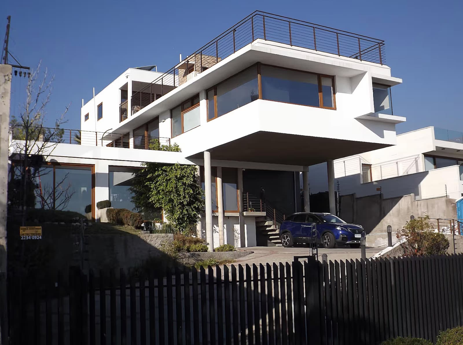 Ampliación de penthouse sobre cubierta de tercer nivel construida por ArqSol